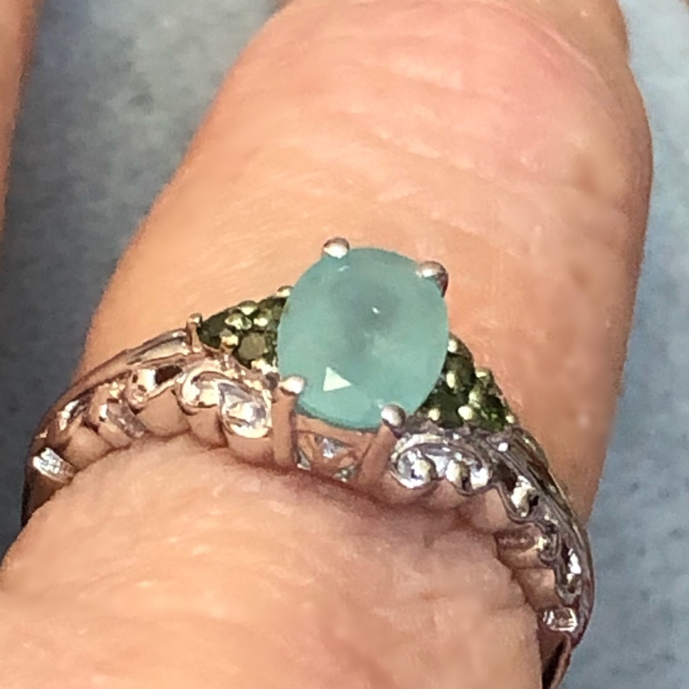 Grandidierite, Green Diamond Ring - Picture 2 of 4